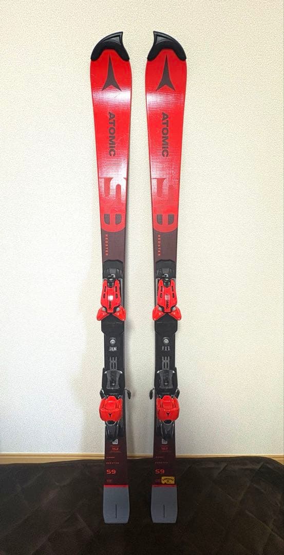 赤*様 Atomic スキー板 REDSTAR S9 152cm ビンディング付