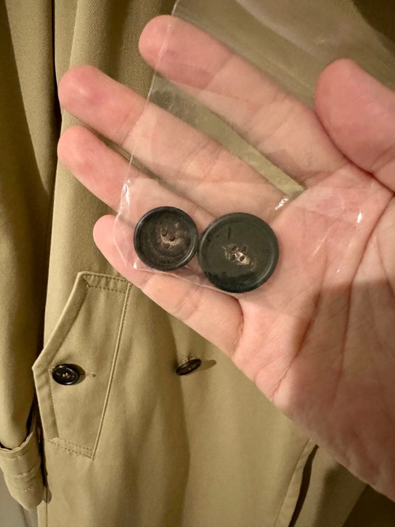 TAGLIATORE（タリアトーレ） ベージュ トレンチコート　48