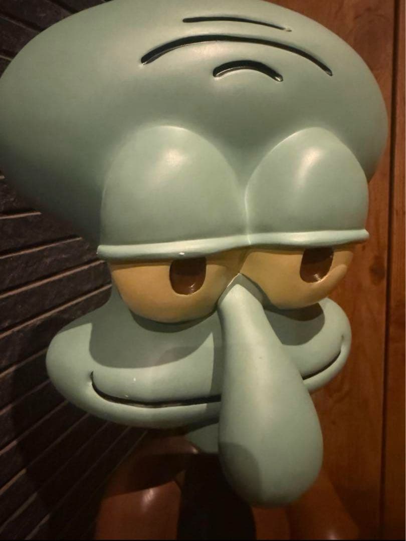 スポンジボブ　イカルゴ　置き物　オブジェ