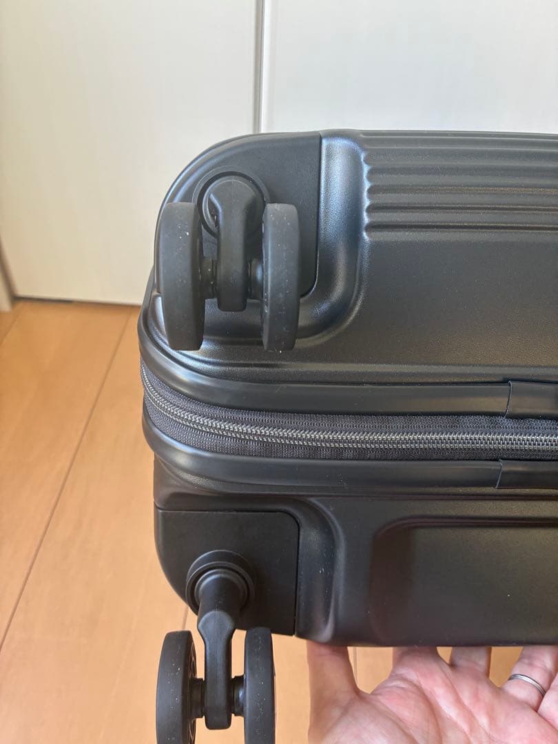 美品　サムソナイト スーツケース アークスピナー55 機内持ち込み TSA 四輪