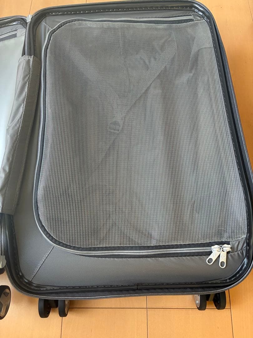 美品　サムソナイト スーツケース アークスピナー55 機内持ち込み TSA 四輪