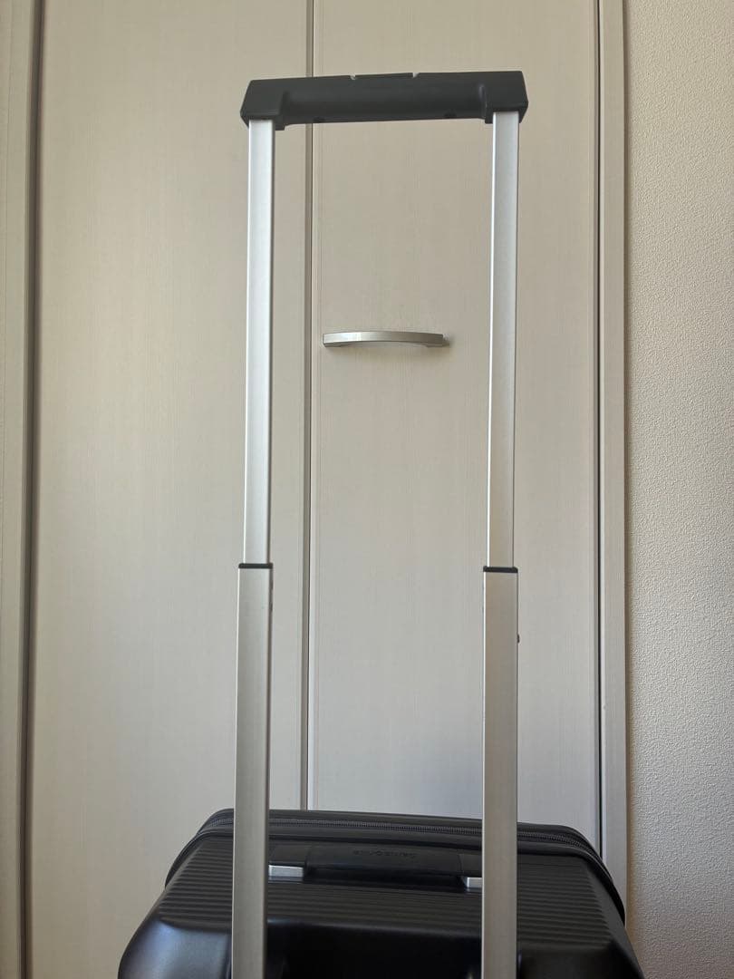 美品　サムソナイト スーツケース アークスピナー55 機内持ち込み TSA 四輪