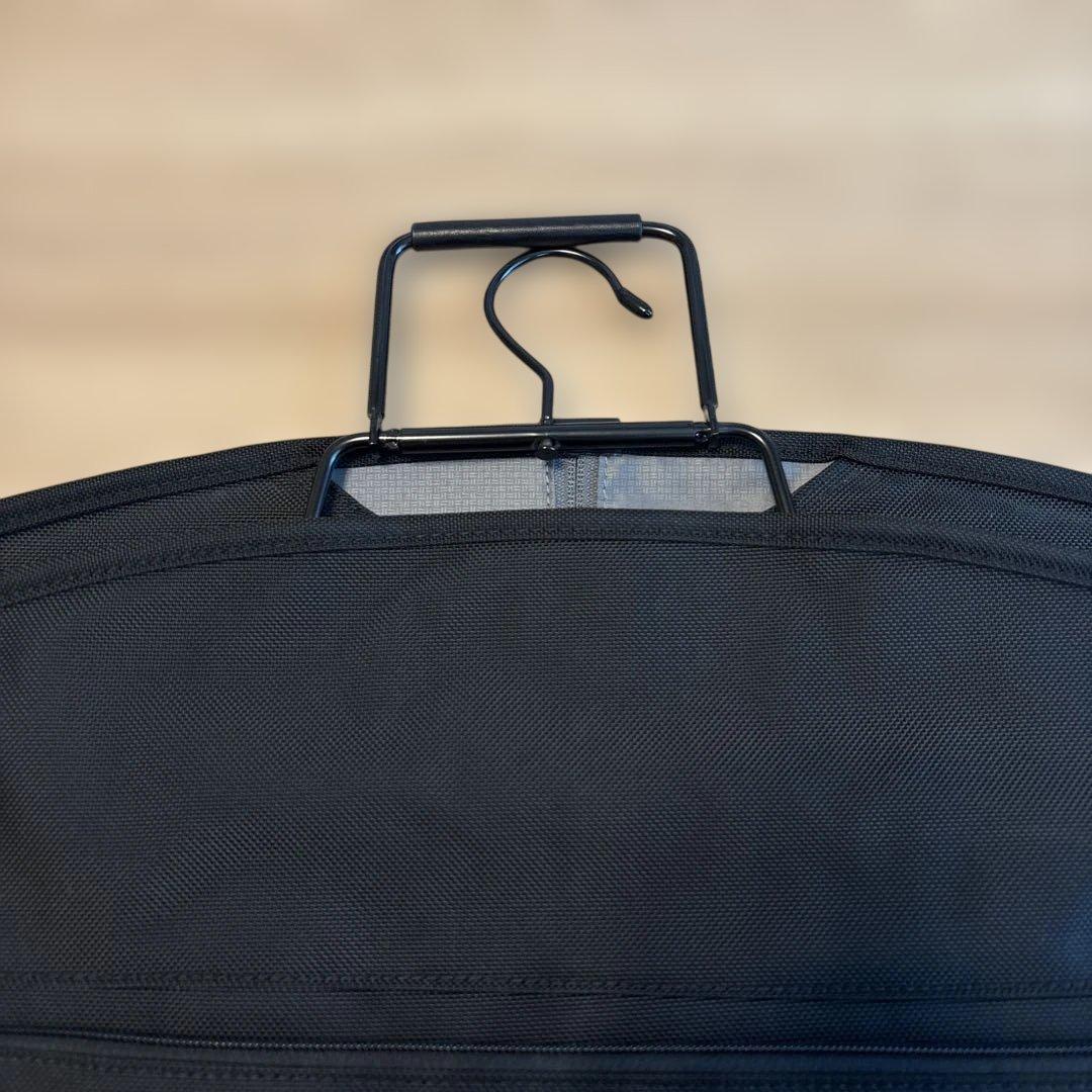 TUMI ガーメントバッグ 黒 ハンガー付き