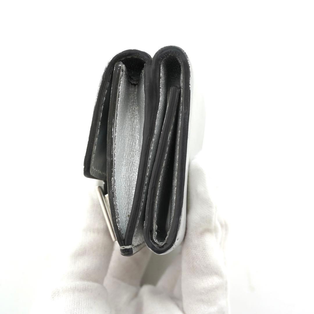 ✨新品未使用✨　FENDI ミニ財布　FFロゴ　ズッカ柄　エンボス　三つ折り