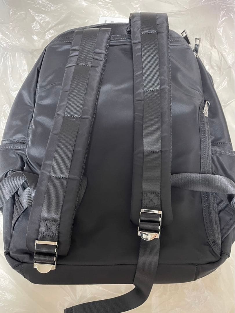 HARE 未使用プレートポケットデザインリュック