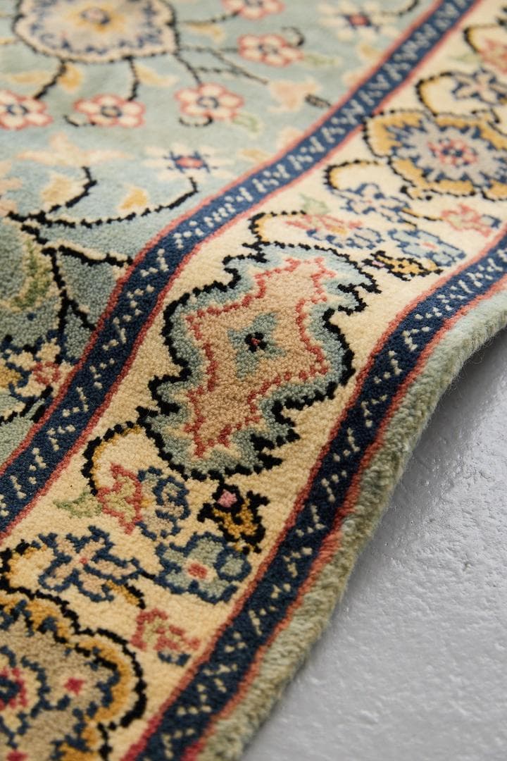 ヴィンテージラグ　ペルシャ絨毯　ナイン産（101×64cm）水色　青　黄　赤　緑