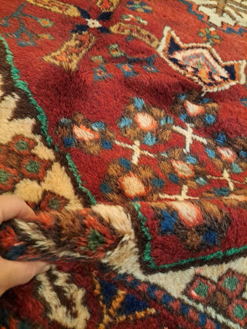 イラン　トライバルラグ　ヴィンテージラグ　ウール　手織り　ペルシャ絨毯