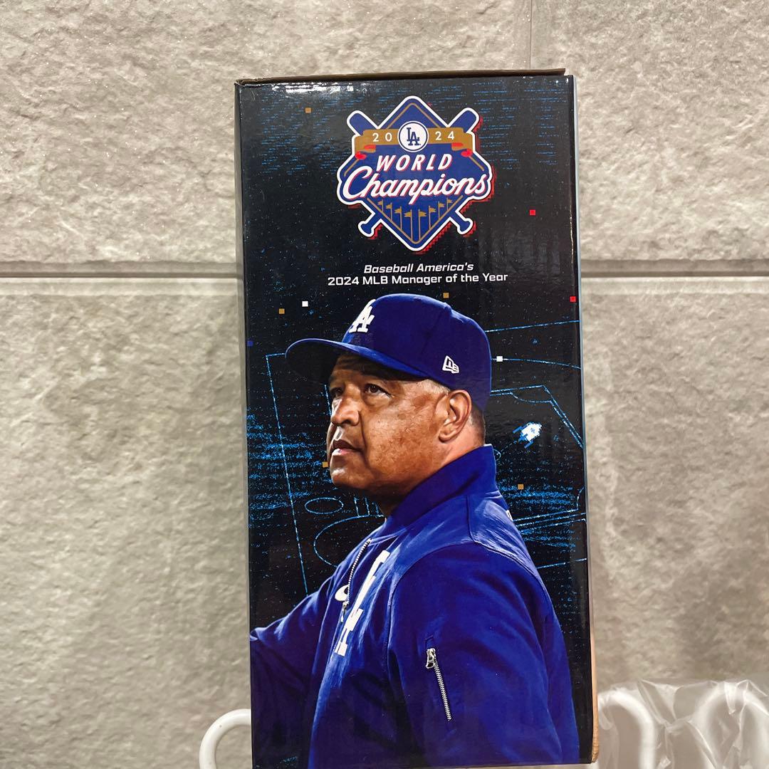 デイブ・ロバーツ監督　ボブルヘッド人形　2025年4月26日