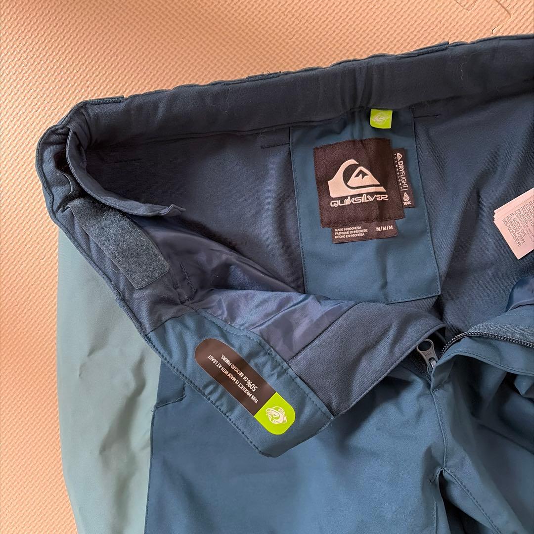1回着用！QUIKSILVER メンズ スノボ パンツ Mサイズ