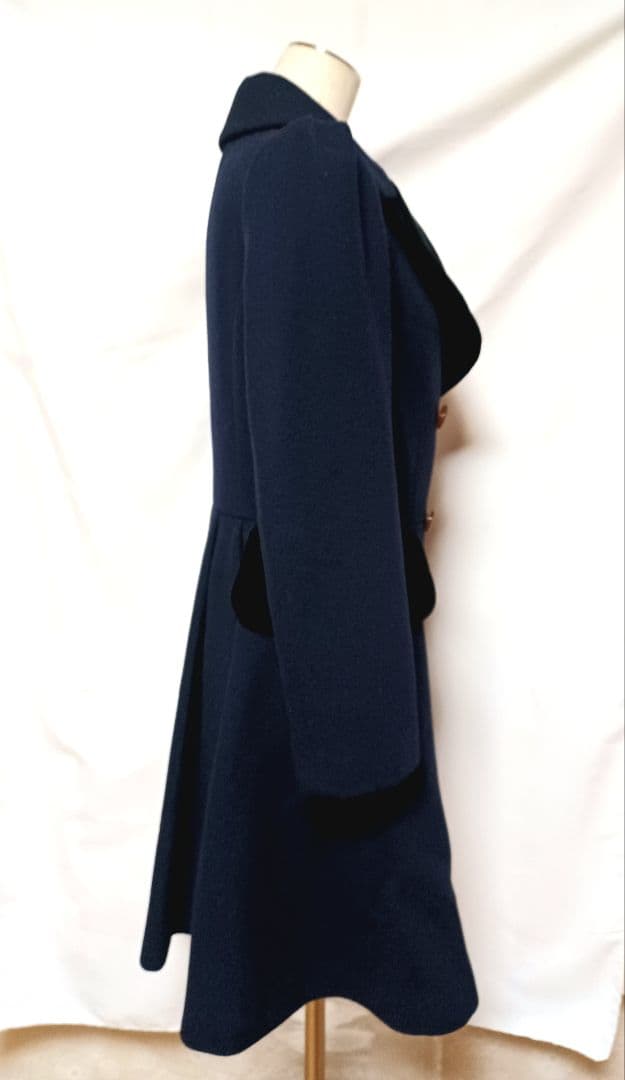 ヴィヴィアンウエストウッド　大人可愛いラブ襟コートサイズ3