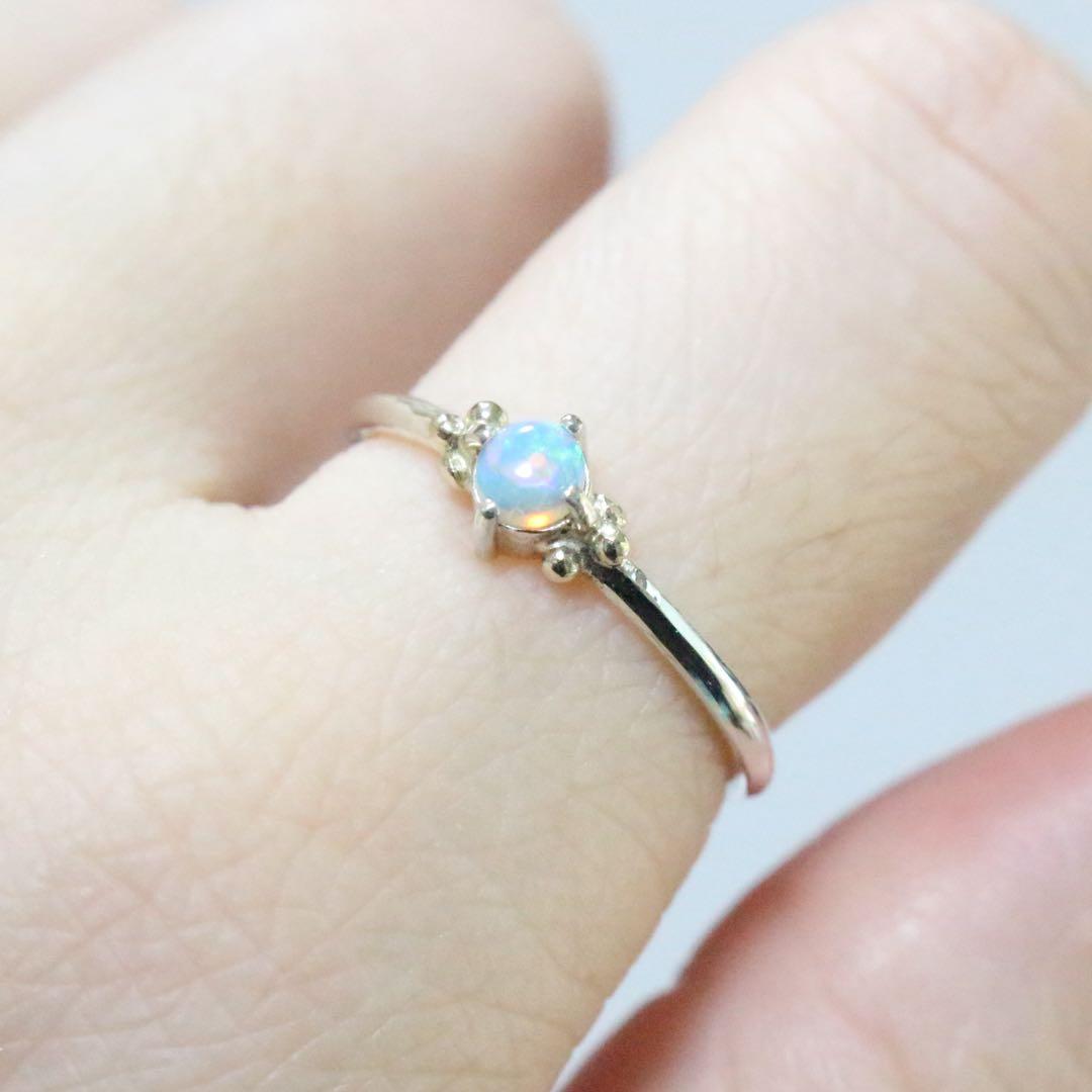 ふわりと遊色が揺れる∮オーストラリア産オパールのK10粒々シルバーリング11号強