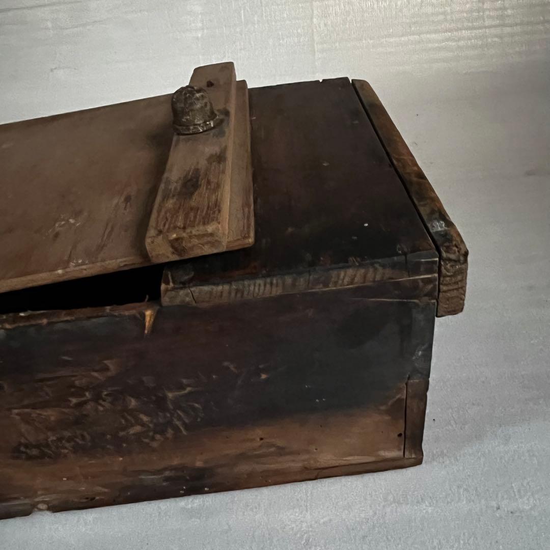 アンティーク　見た目が可愛い　木製　保管箱　木箱　収納ボックス