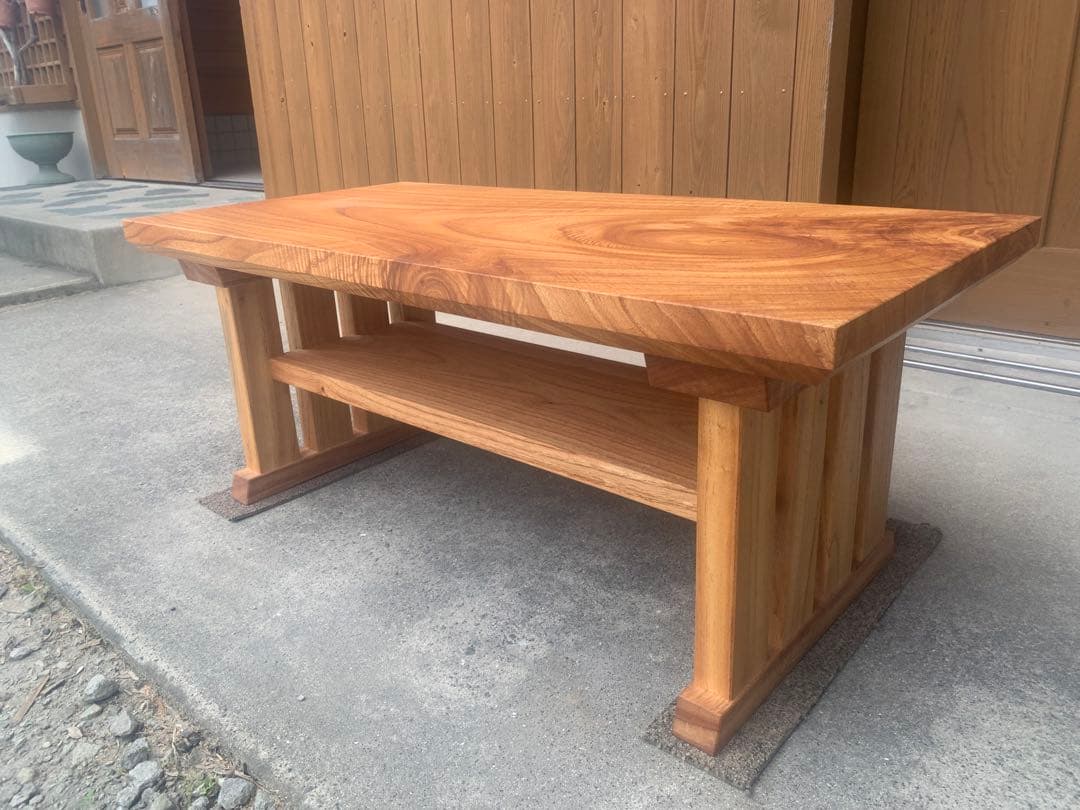 ☆miyako!☆座卓♦︎栴檀一枚板天板スッキリ形状脚枘組＊強度有➕棚板取付