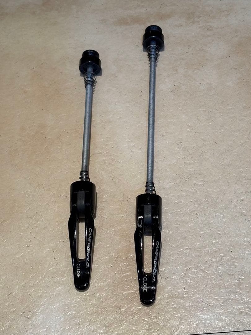 カンパニョーロBORA WTO60　ダークラベル