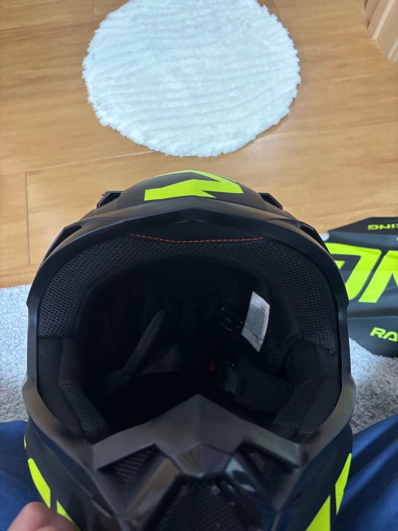 ATV オフロードヘルメット　新品・未使用　即日発送可