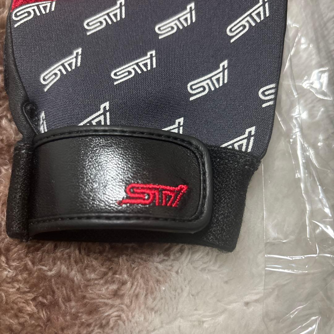 スバル　STI ドライブグローブ