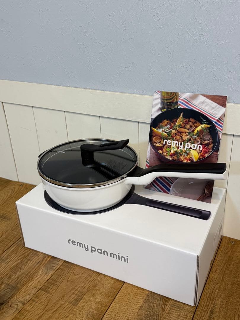 新品　レミパンミニ　フライパン　20cm ＲＨＦ-401 ホワイト