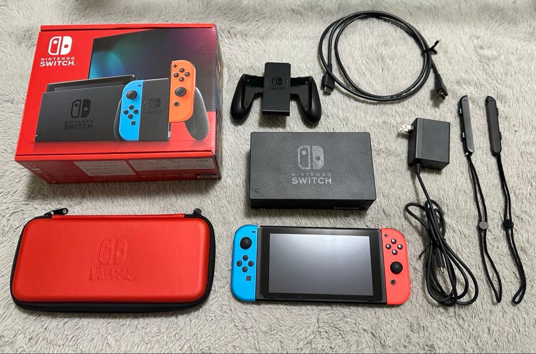 Nintendo Switch 本体 美品 ケース付　ネオンレッド/ネオンブルー