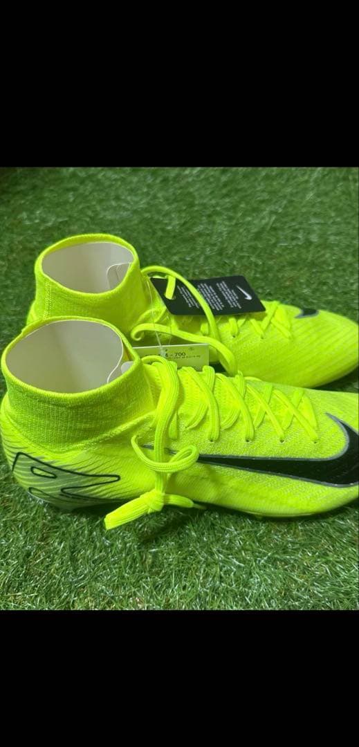 【新品未使用】マーキュリアル スーパーフライ10 エリートFG 26cm