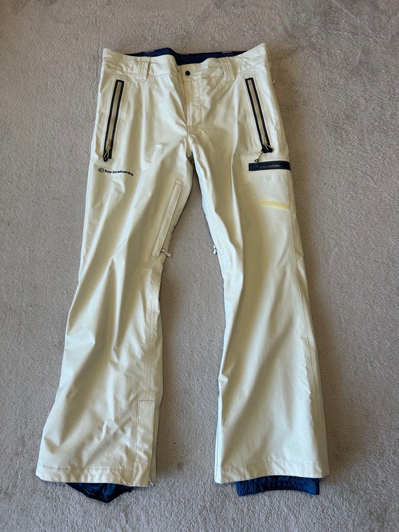 REW 23-24 スノーボードウェア 上下セット