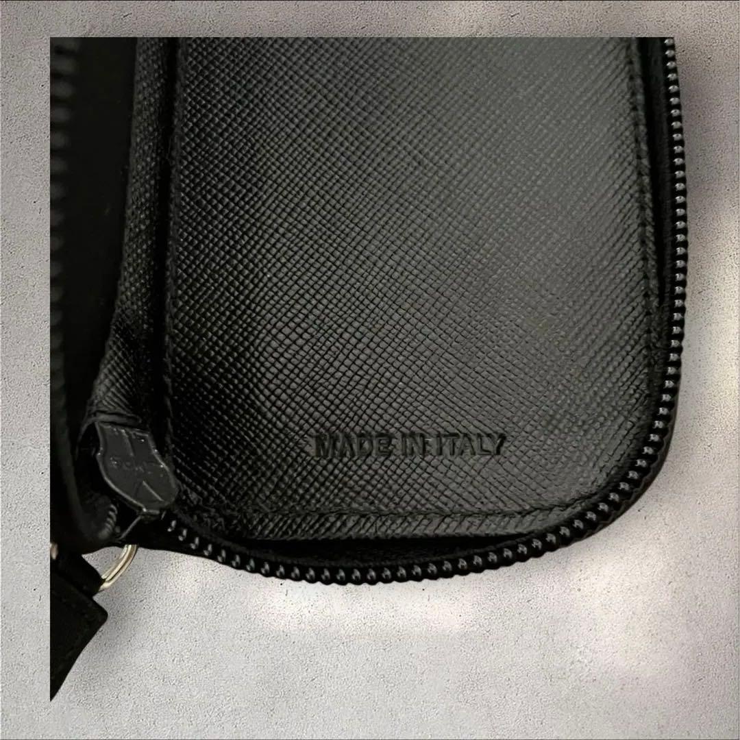 PRADA キーケース 箱付き ブラック 高級感 美品
