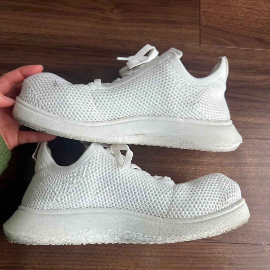 ラクバキ　ソフトスニーカー　ホワイト　L 23.5cmから24cm