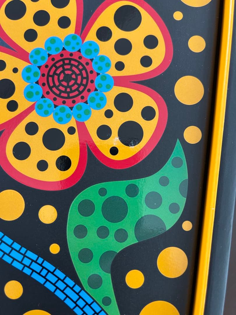 ヴーヴ クリコ 草間彌生コラボ La Grande Dame シャンパン