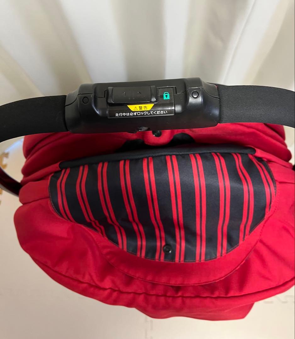 Combi メチャカルハンディ オート4キャス ベビーカー レッド