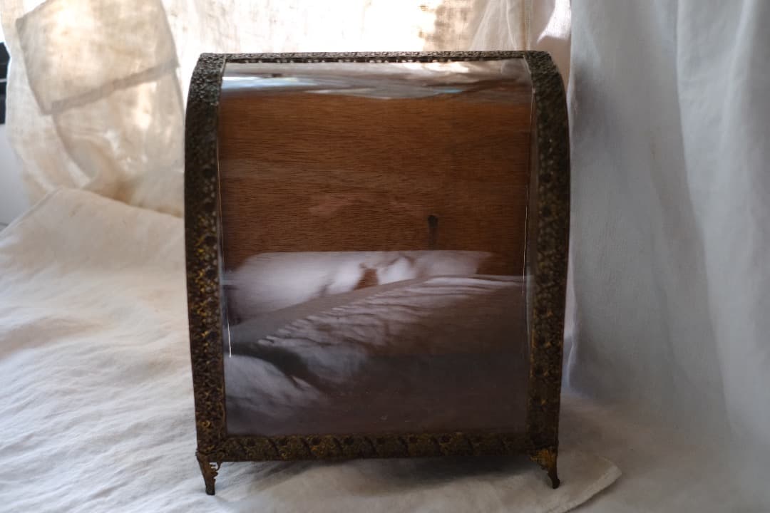 フランスアンティーク｜ガラスディスプレイケース