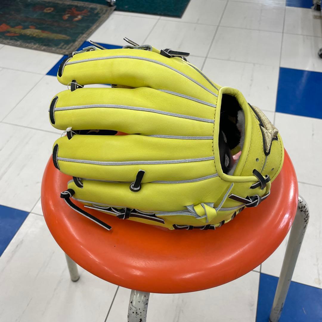 ミズノGlobal Elite 硬式野球用グローブ 内野手用