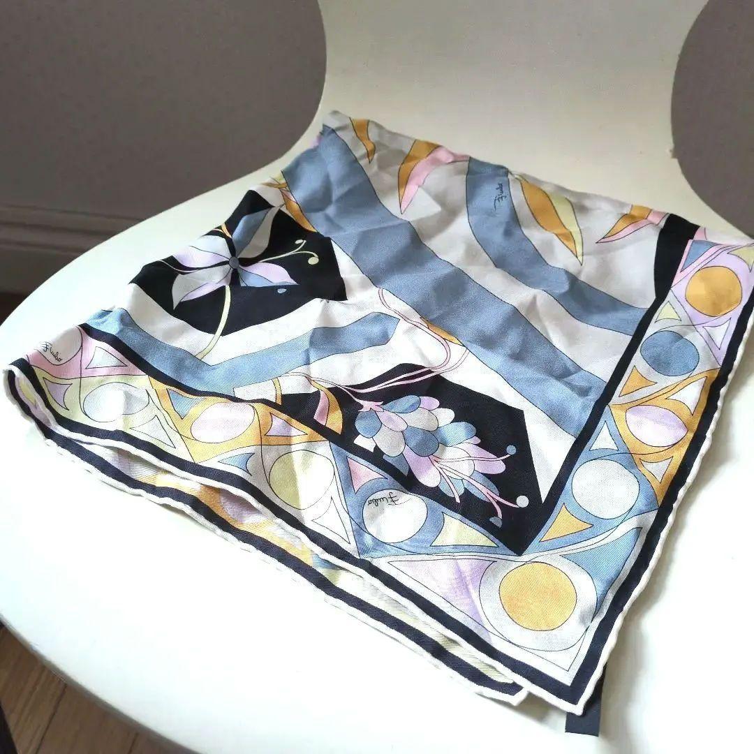 EMILIOPUCCIスカーフ