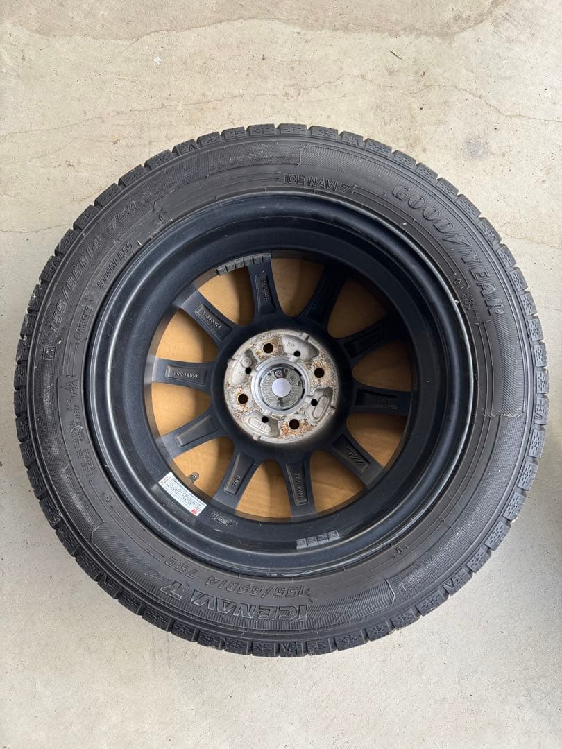 14インチ スタッドレスタイヤセット