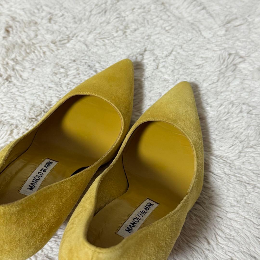 ⭐️未使用級⭐️　マノロブラニク　スエードパンプス　ポインテッドトゥ　イエロー