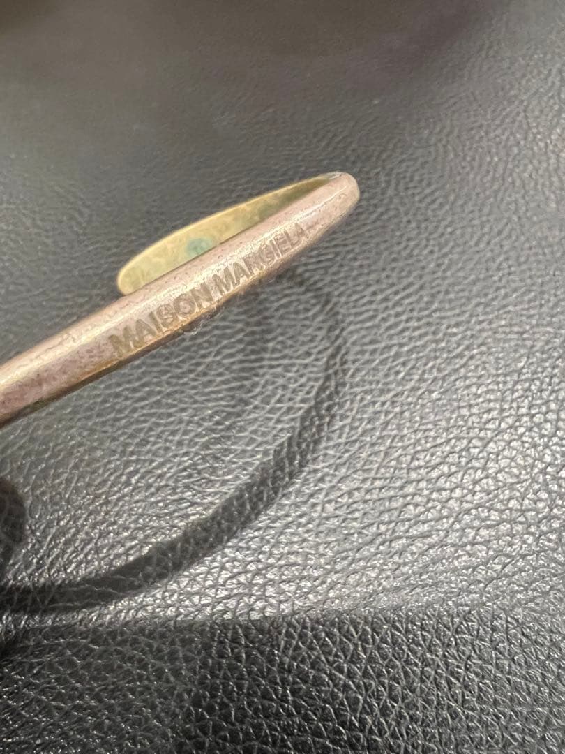 MAISON MARGIELA メタルバングル