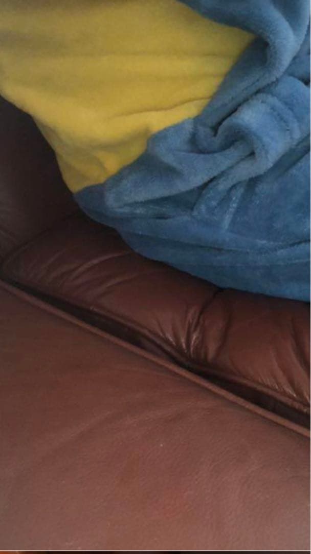 チェスターフィールド♦️高級 鋲打ち 3人掛け ソファ♦️英国風 キャメル♦️ 着払い