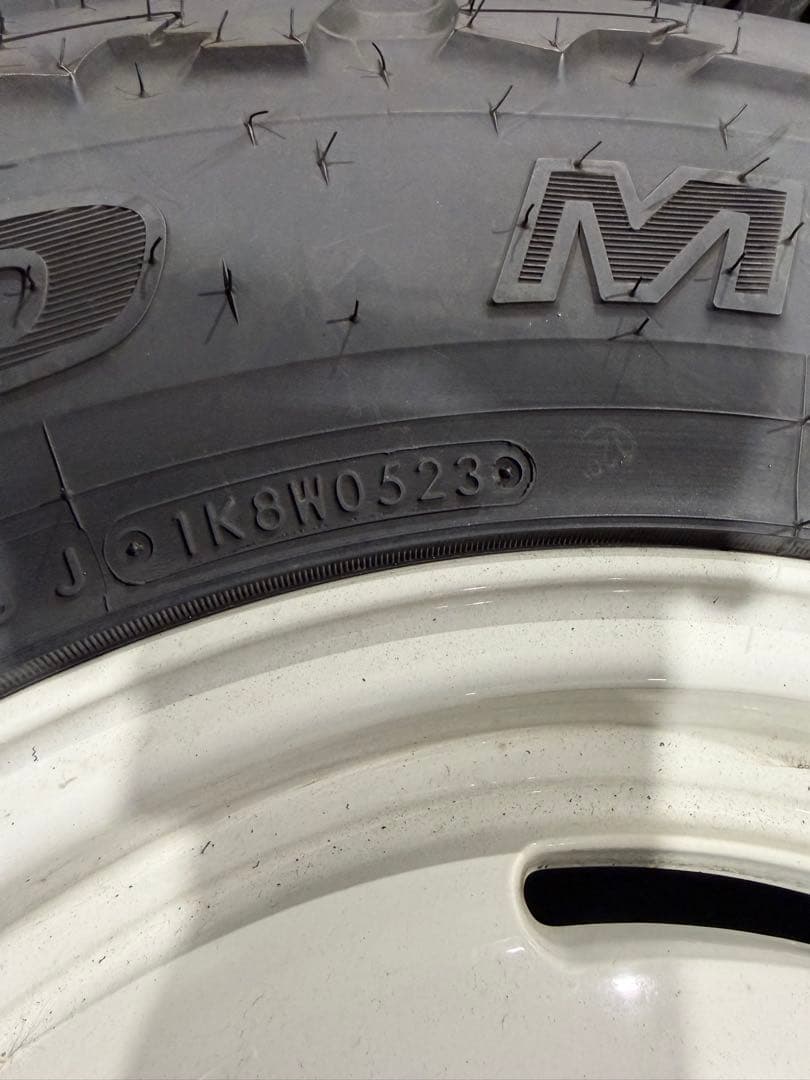 トーヨー オープンカントリーMT 235/85R16 ランクル70等 ナロー