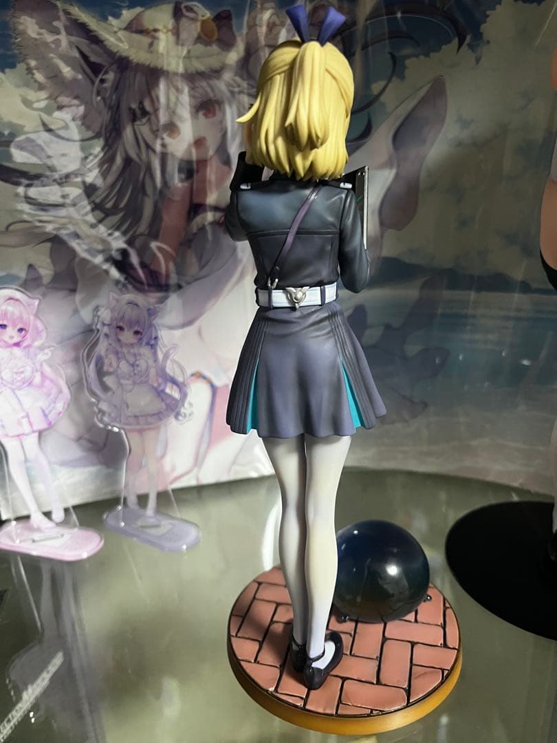 ヘブンバーンズレッド 七瀬七海＆ナービィ 1/7 スケールフィギュア