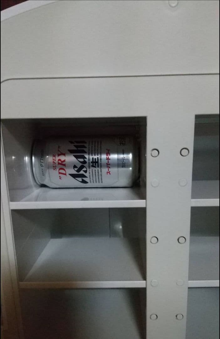 【お値下げ】自動販売機型のビール・ジュース冷蔵庫