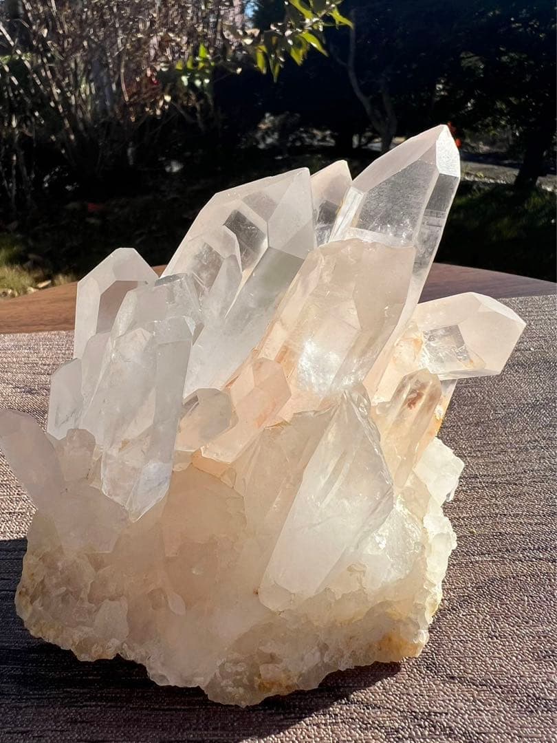 A245 マダガスカル産水晶クラスター