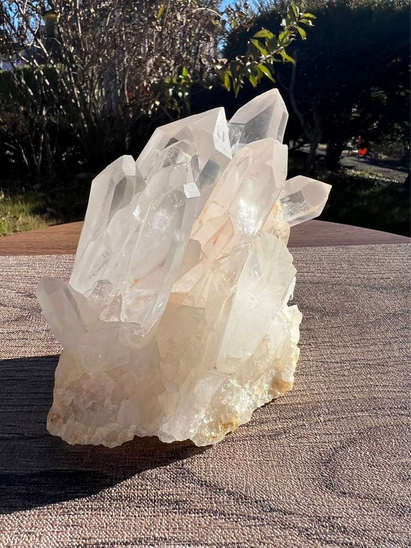 A245 マダガスカル産水晶クラスター