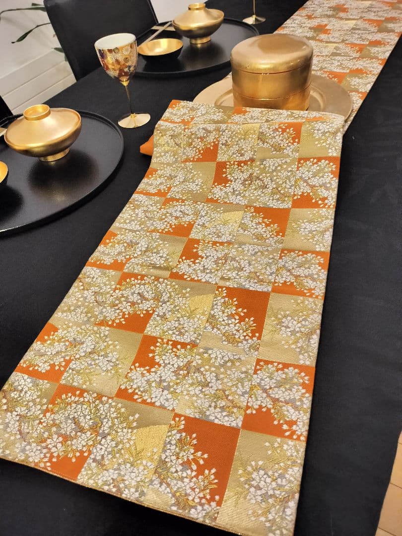 A668★逸品‼️豪華刺繍‼️ひな祭り‼️袋帯正絹テーブルランナー2m15cm