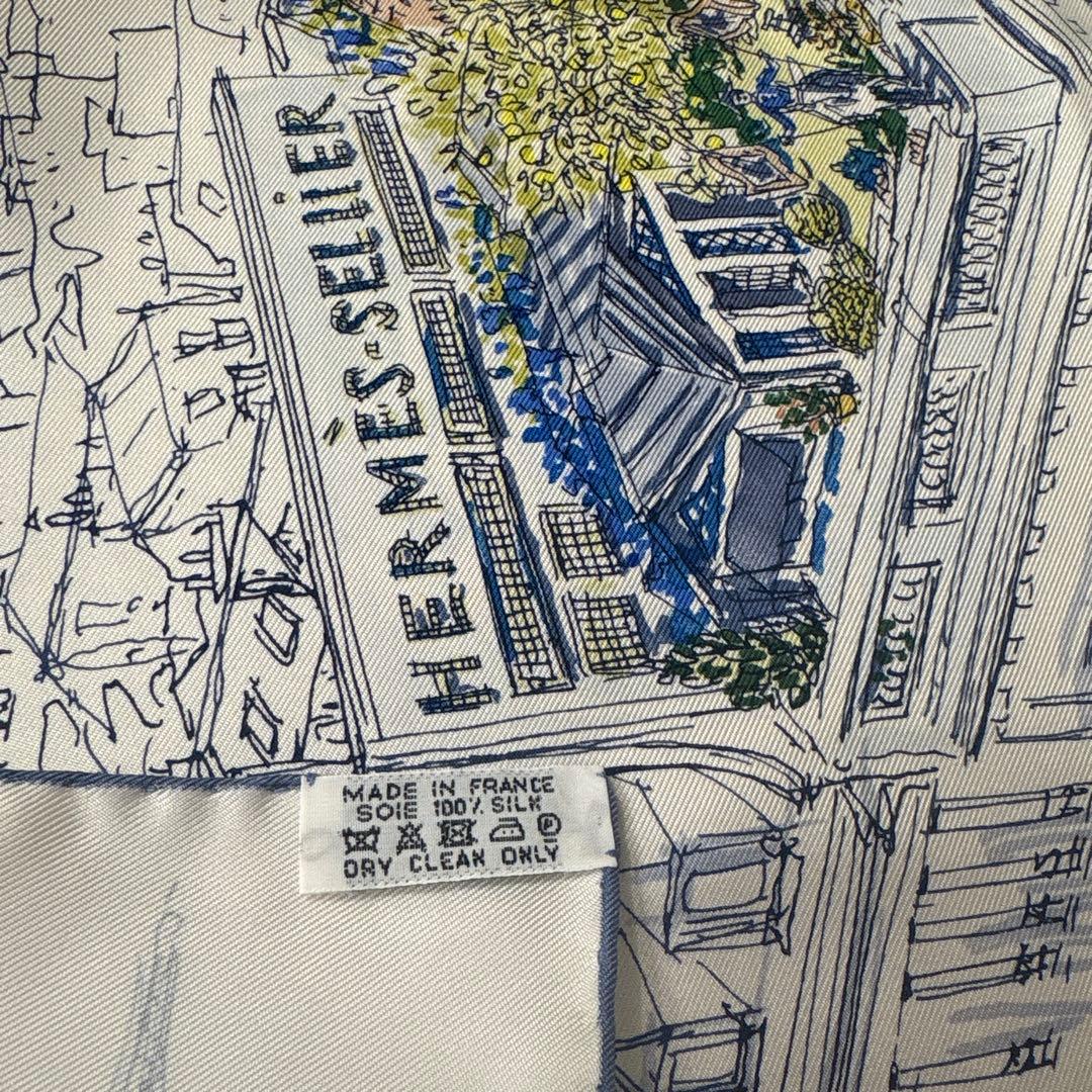 新品　エルメス　スカーフ　屋根の上の庭　希少　ガヴロッシュ　ホワイト、ブルー