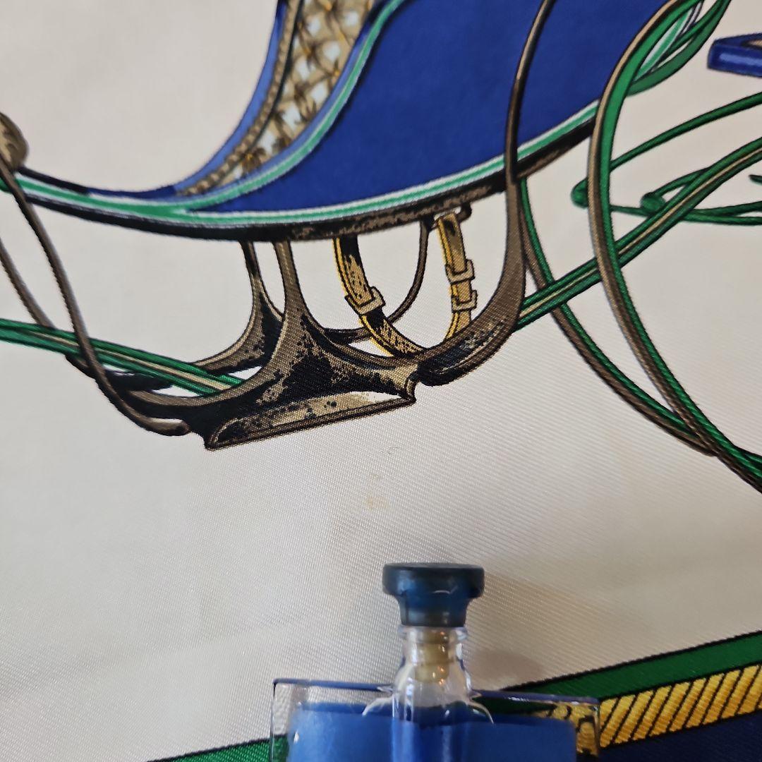 HERMÈS カレ90 馬車デザイン スカーフ 90cm