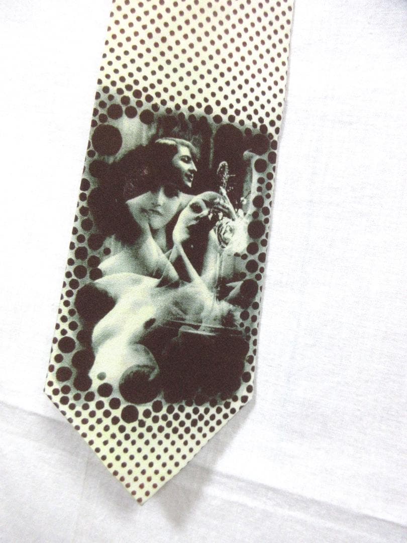ジャンポール ゴルチェ GAULTIER　写真　ドット柄　ネクタイ　未使用品