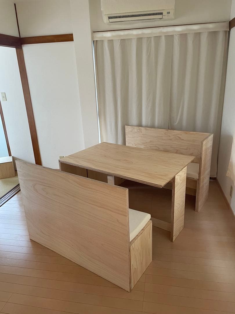 ダイニングテーブル・チェアセット　【基本引取のみ】