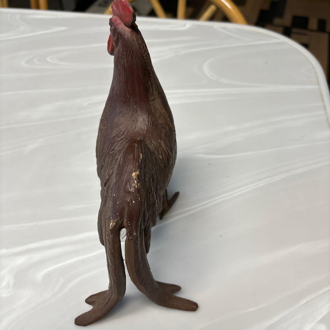 金属製　にわとり　重さがかなりあります。