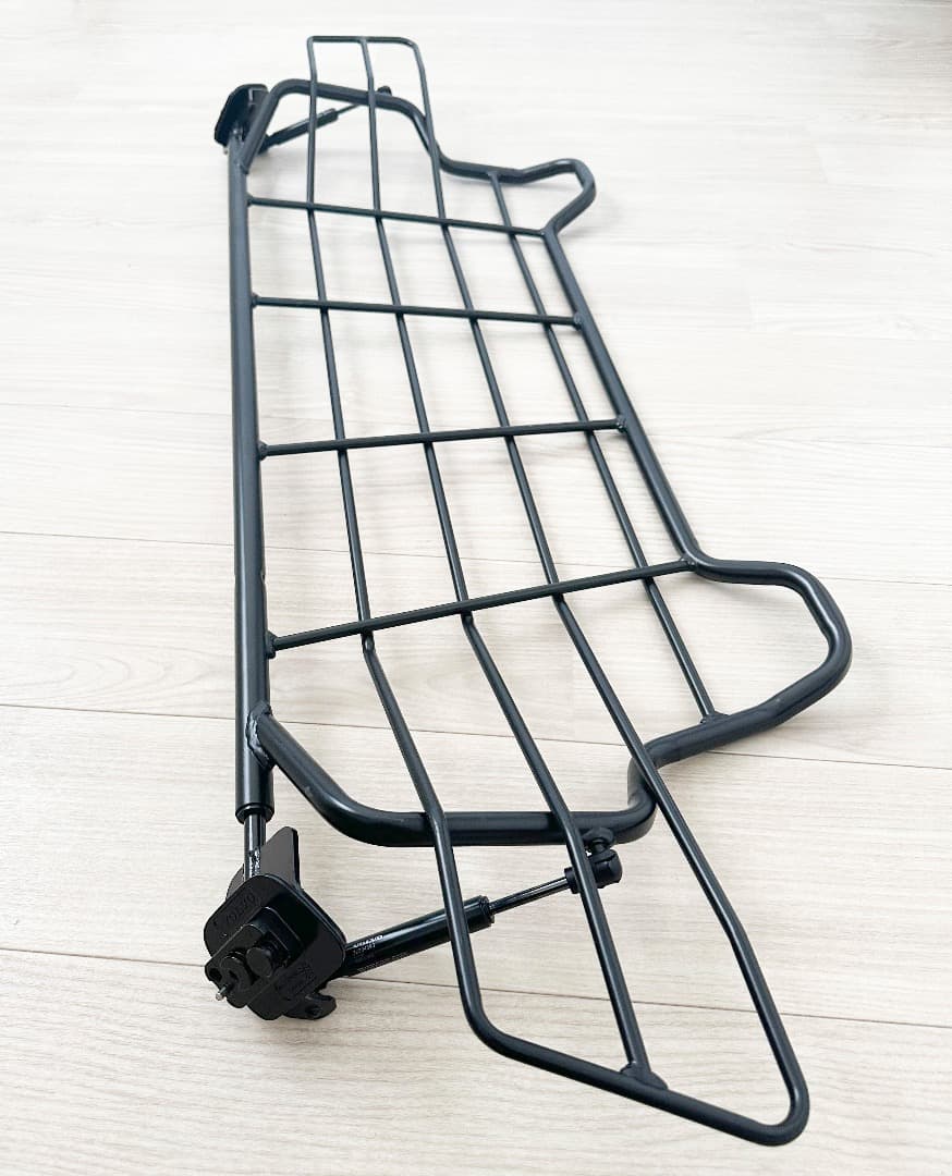 ボルボ 純正品VOLVO V90、V90CC用 スチールガードネット 良品