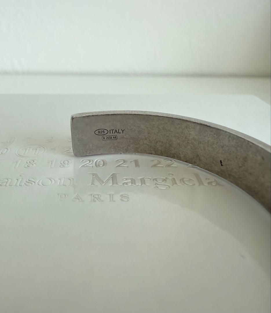 Maison Margiela シルバー ロゴ カフ バングル ブレスレット