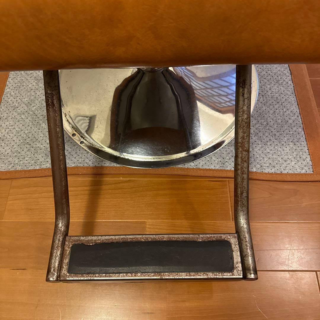 マテリ リベット（キャメル）丸ベース セット椅子