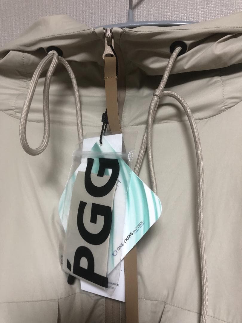 未使用 7.1万 PGG フード付きナイロンジャケット ベージュ 5 L XL